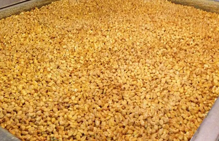 Cooking corn with lime